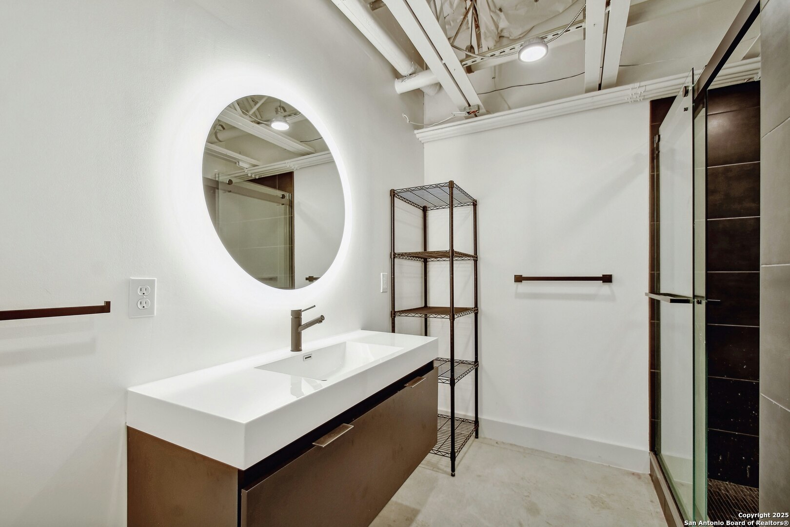 215 Coca Cola San Antonio TX 78219