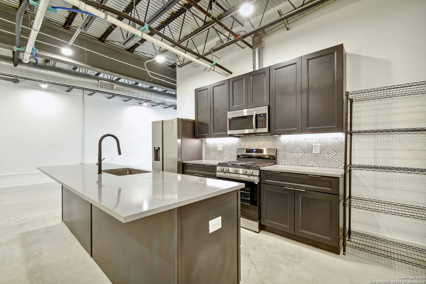 215 Coca Cola San Antonio TX 78219