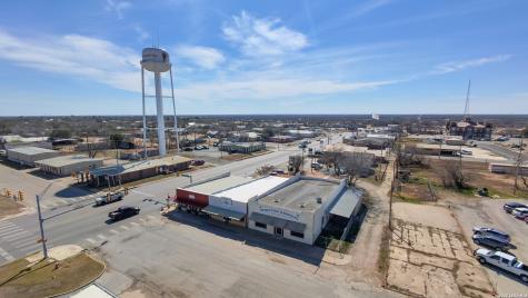 1308 Simmons Avenue Jourdanton TX 78026