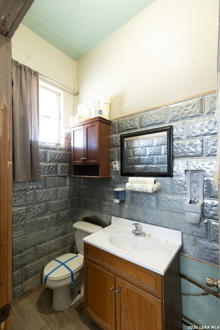 1308 Simmons Avenue Jourdanton TX 78026