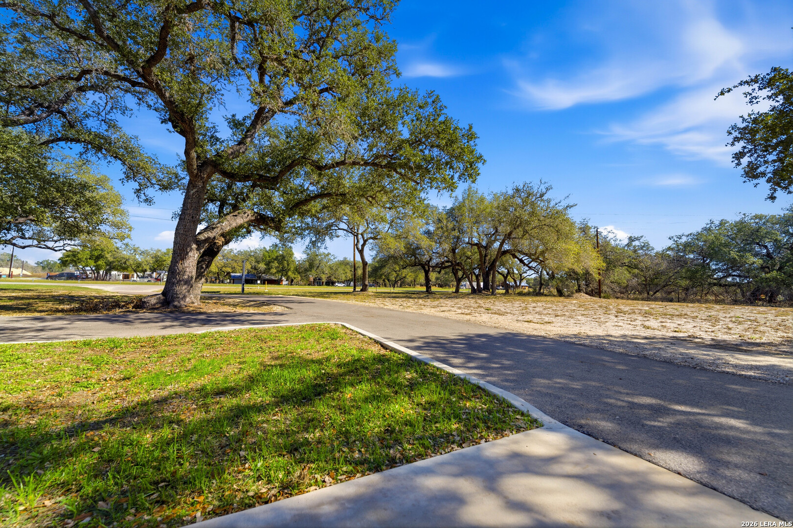 5683 Us Highway 181 N Floresville TX 78114