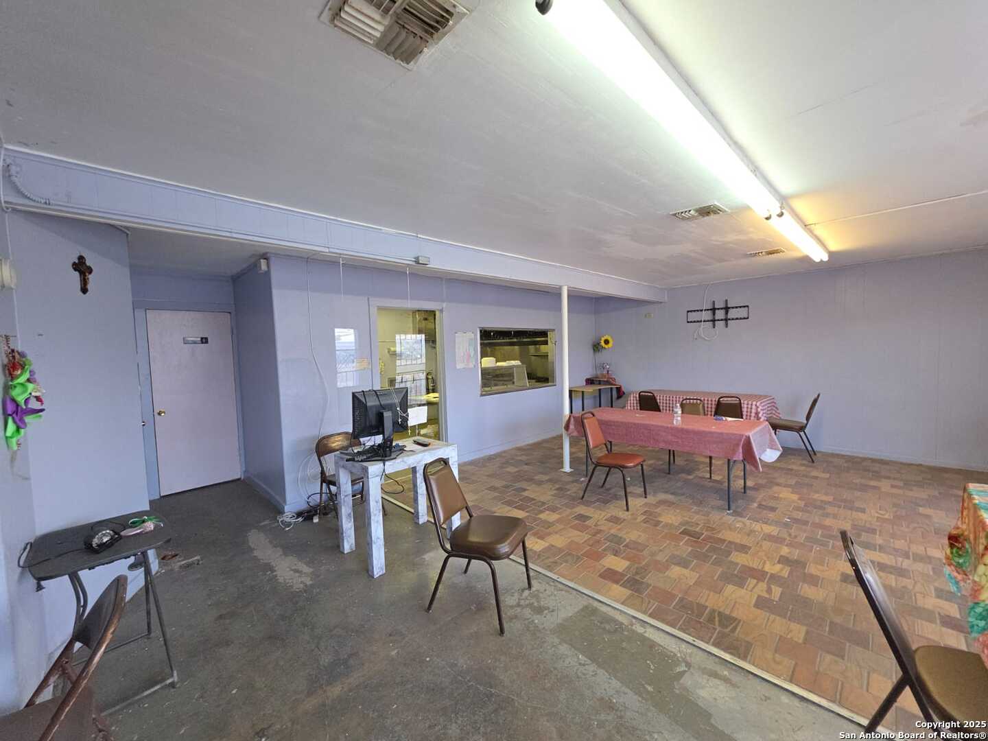 1855 Rigsby San Antonio TX 78210