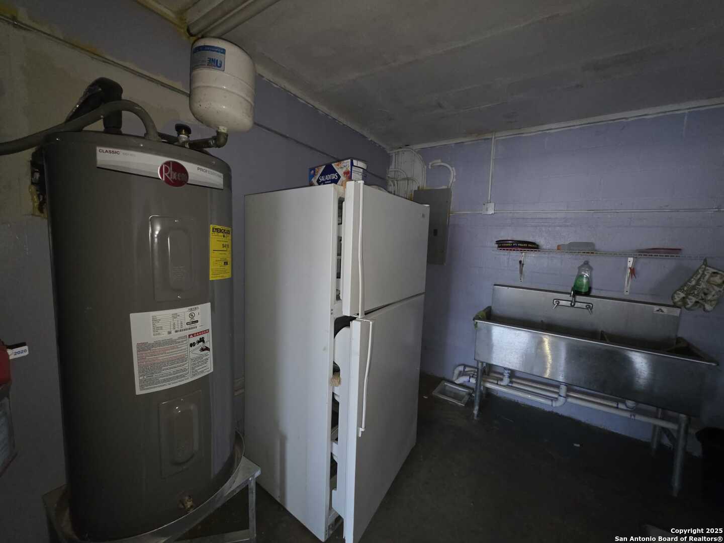 1855 Rigsby San Antonio TX 78210