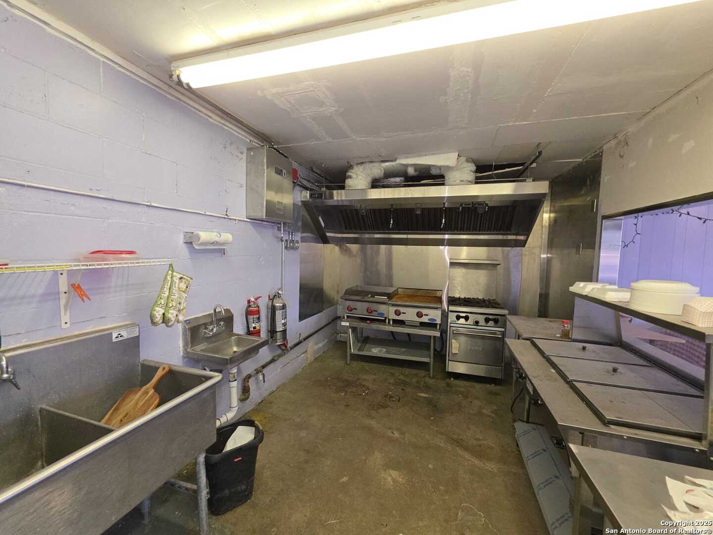 1855 Rigsby San Antonio TX 78210