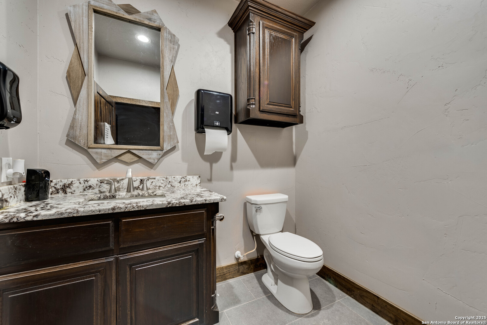 12401 County Road 100 Midland TX 79706