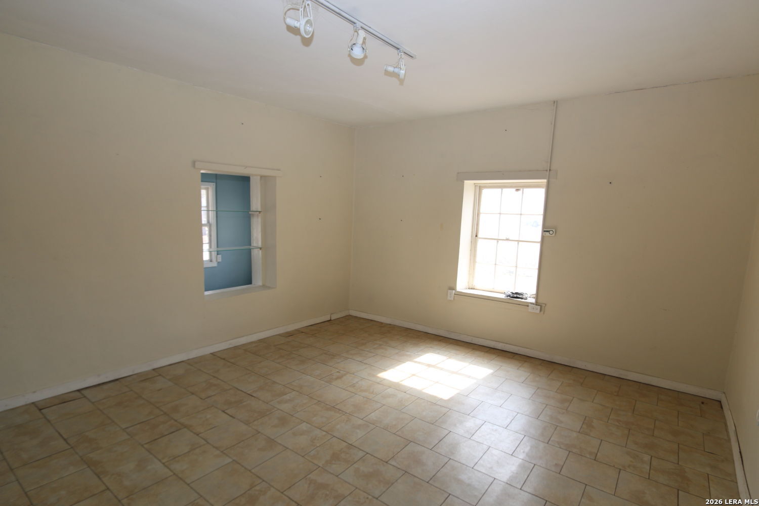 1116 Angelo Castroville TX 78009