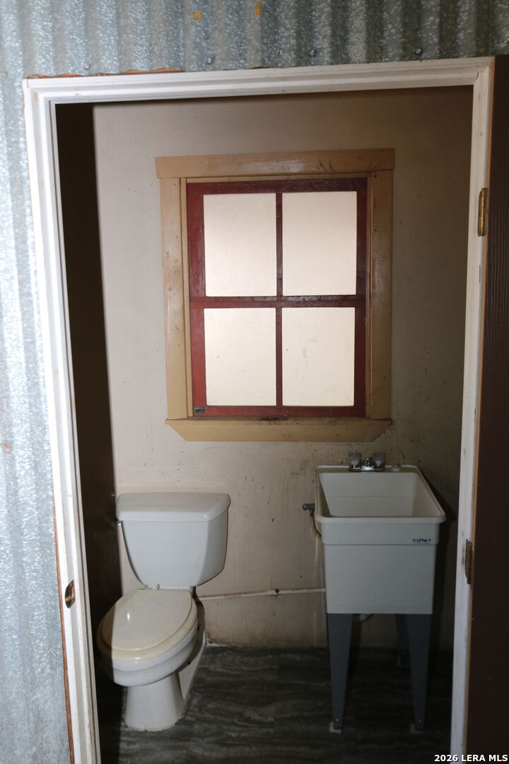 1116 Angelo Castroville TX 78009