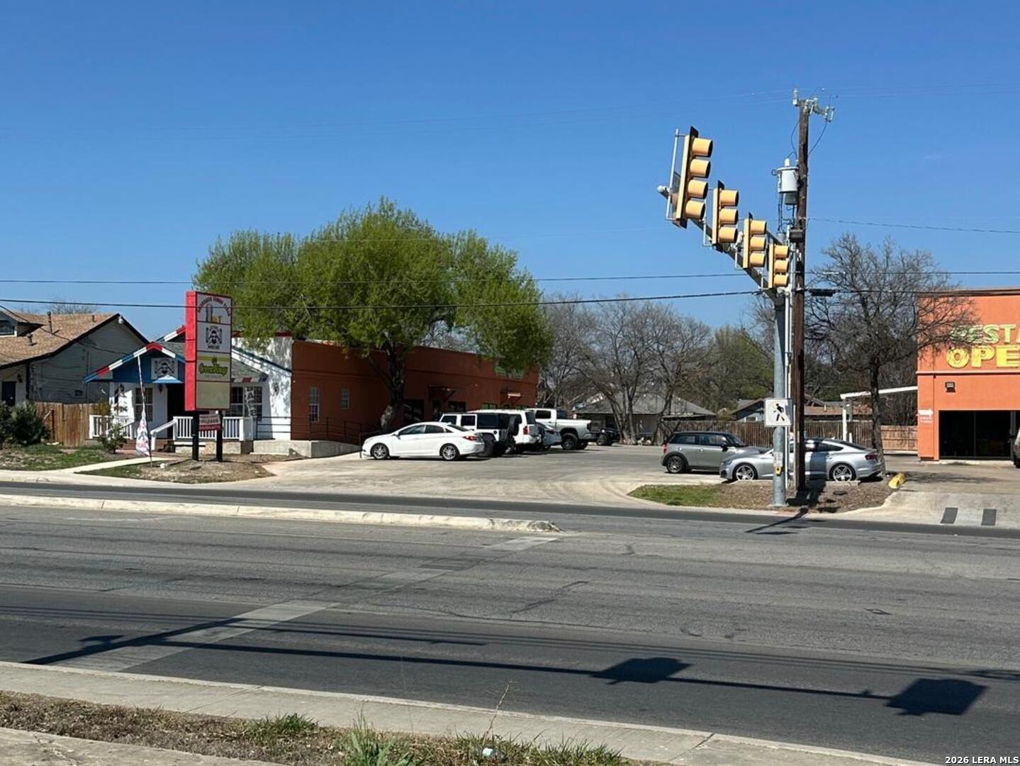 1511 Culebra San Antonio TX 78201