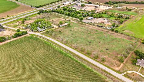 135 County Road 480 Castroville TX 78009