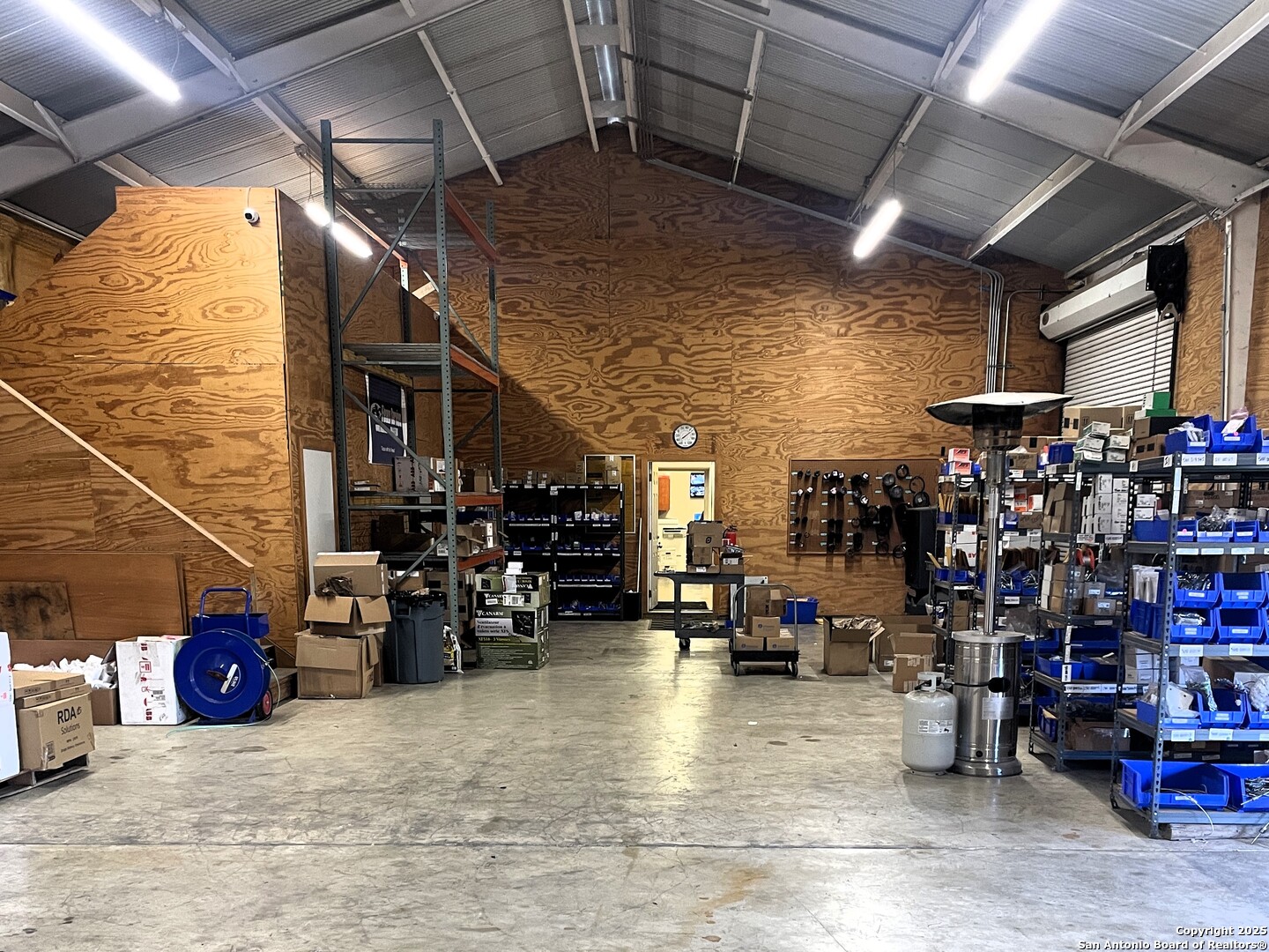 210 N Cherry Pearsall TX 78061