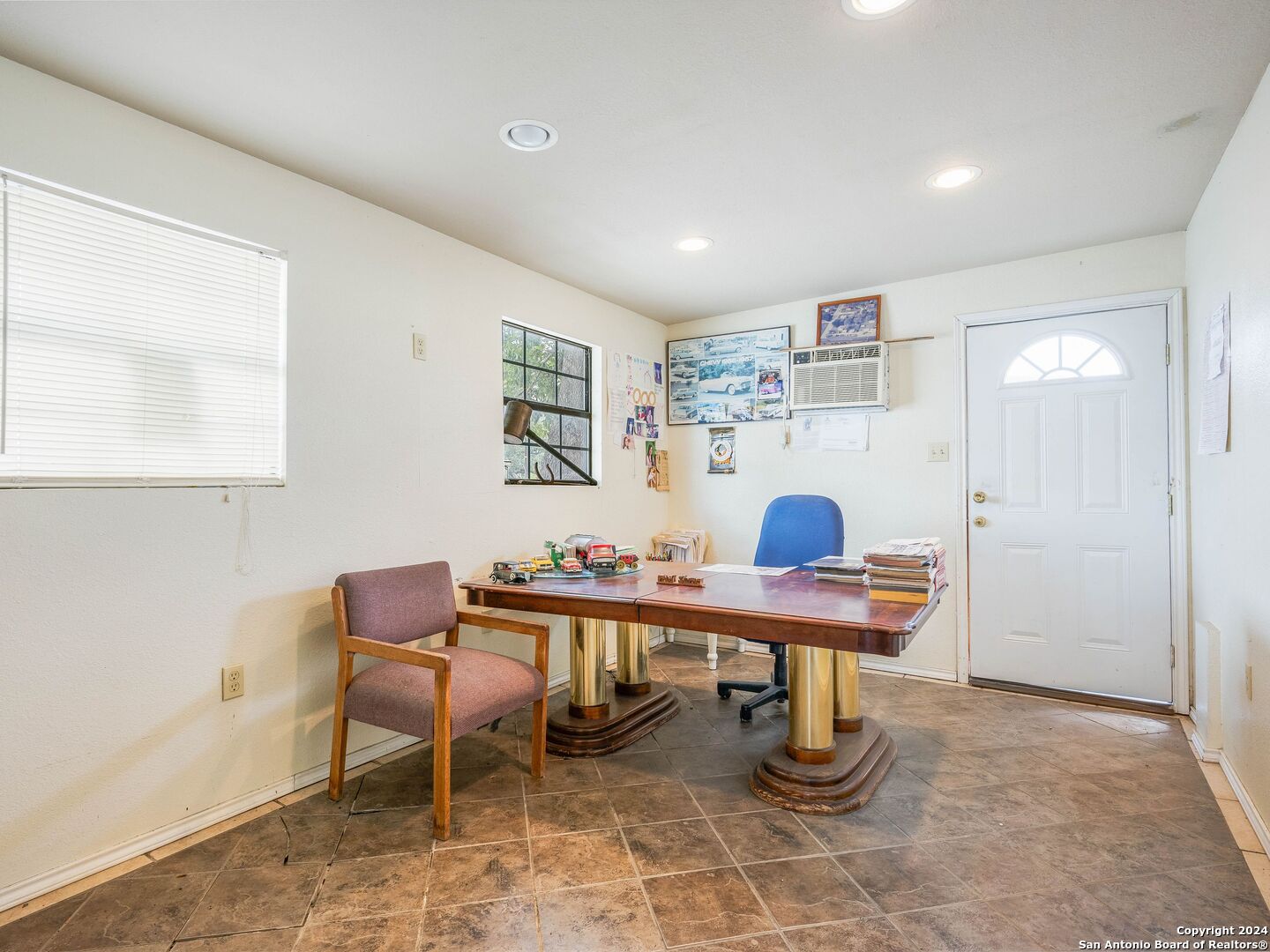 1421 2nd Street Pleasanton TX 78064