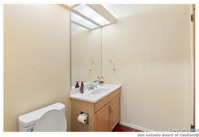 301-306 E South Street Camp Wood TX 78833