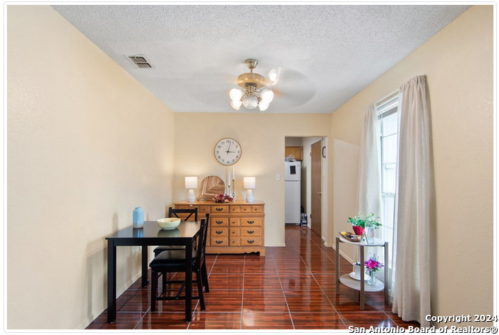 301-306 E South Street Camp Wood TX 78833