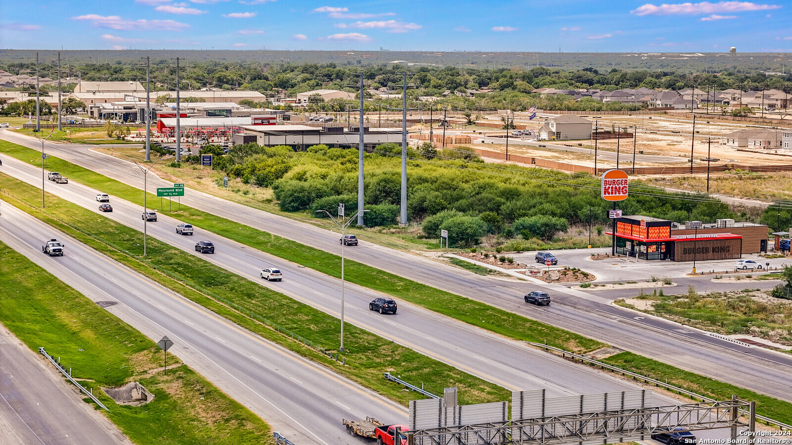 959 E Chavaneaux San Antonio TX 78221