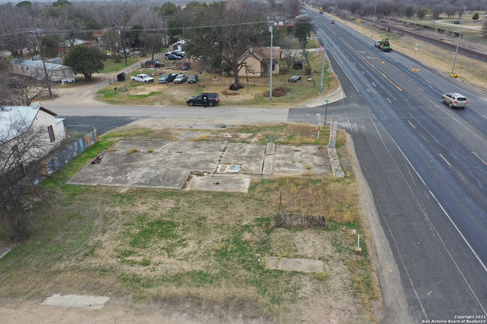 Lots 1-2 Blk 7 W Highway 90 Dhanis TX 78850