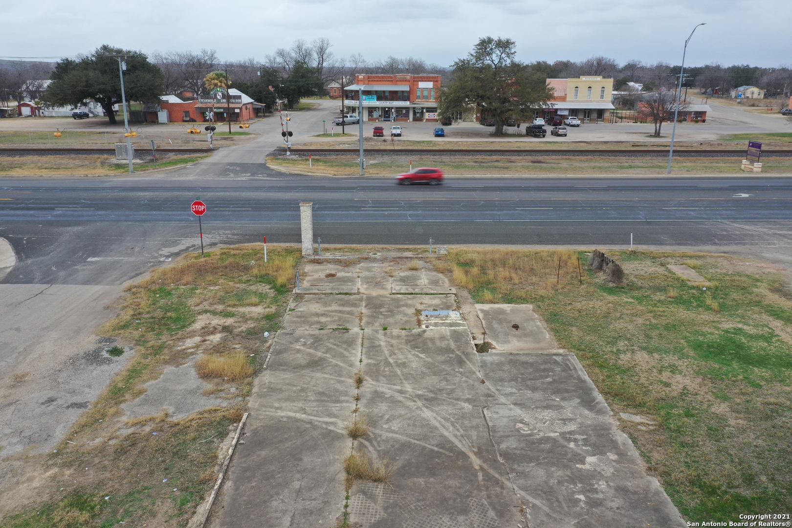 Lots 1-2 Blk 7 W Highway 90 Dhanis TX 78850