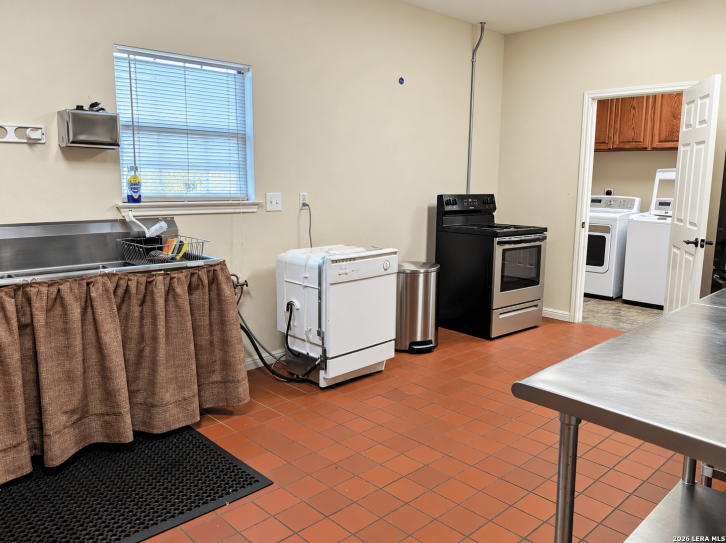 400 County Road 3821 San Antonio TX 78253