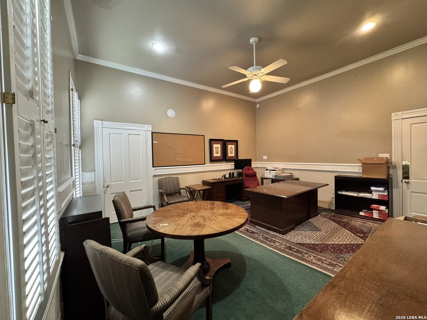 256 W Court Seguin TX 78155