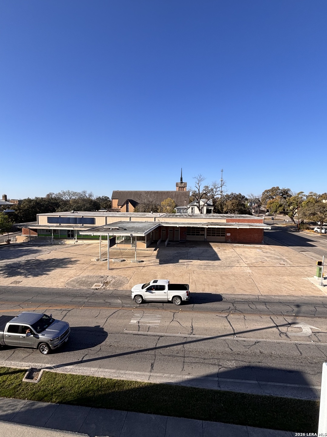 256 W Court Seguin TX 78155