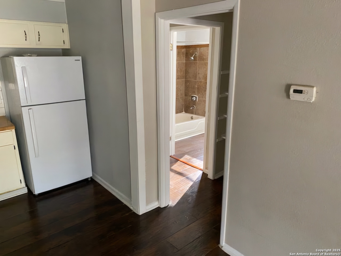 719 San Antonio Pleasanton TX 78064