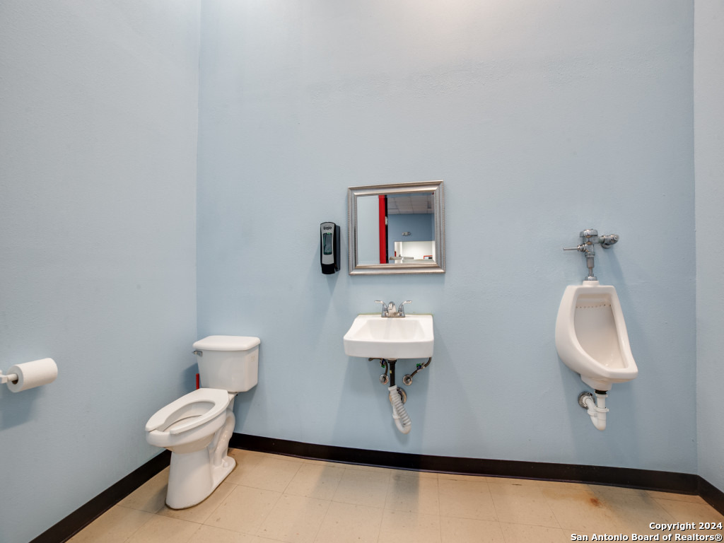 10835 Gulfdale Street San Antonio TX 78216