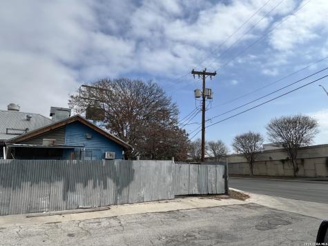 2535 NW Loop 410 San Antonio TX 78230