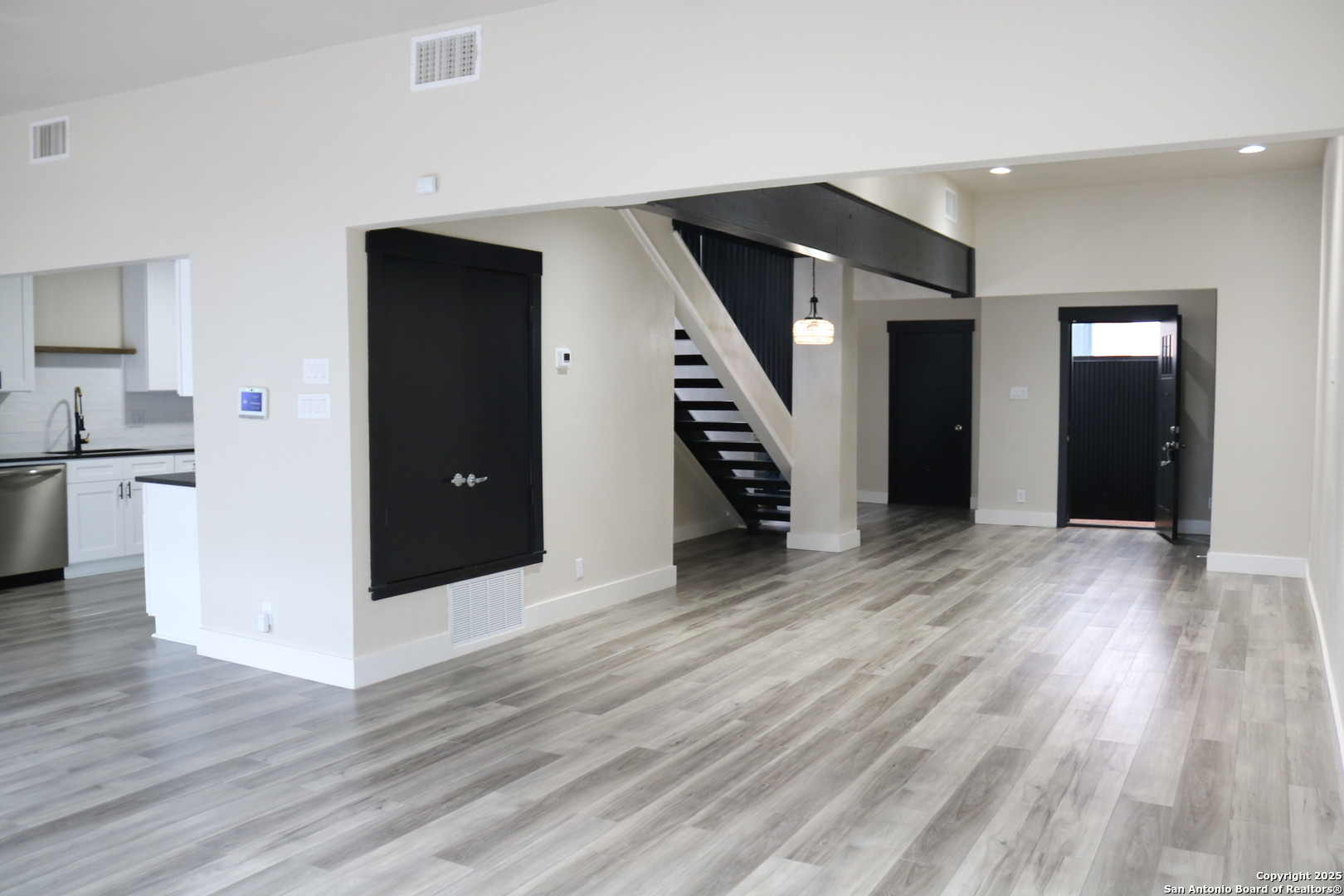 1023 Avenue B San Antonio TX 78215