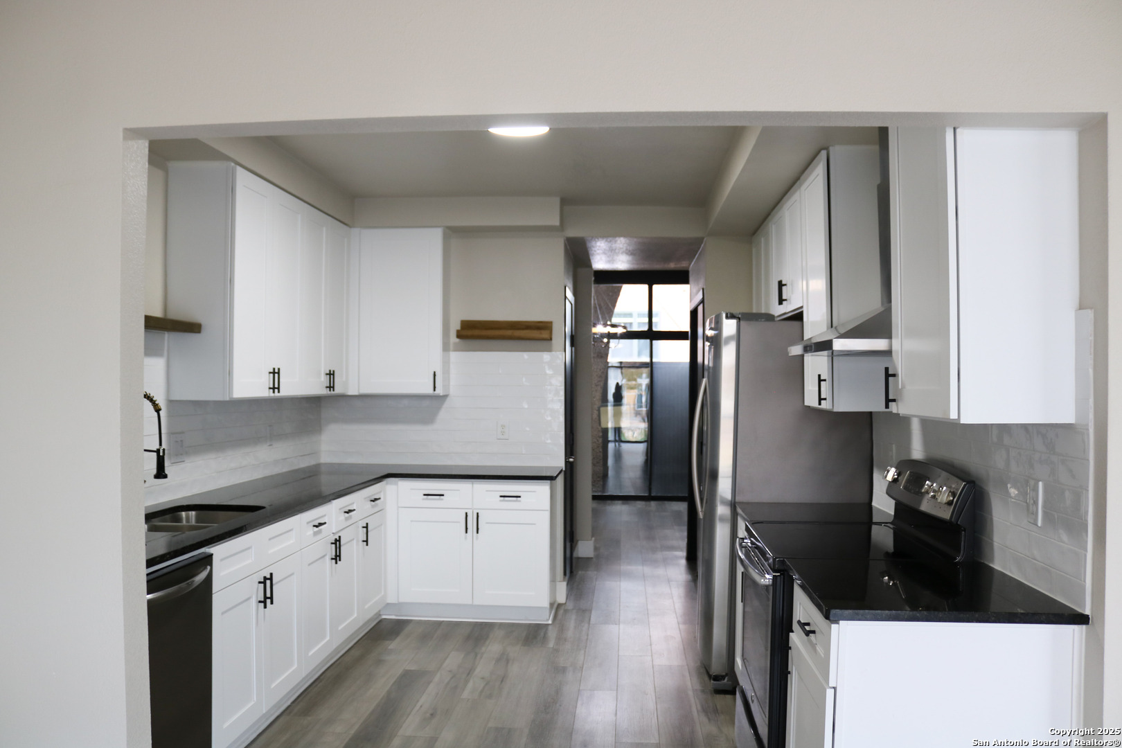 1023 Avenue B San Antonio TX 78215