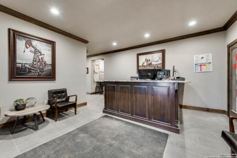 5612 County Road 1226 Midland TX 79706