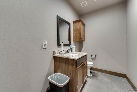 5612 County Road 1226 Midland TX 79706