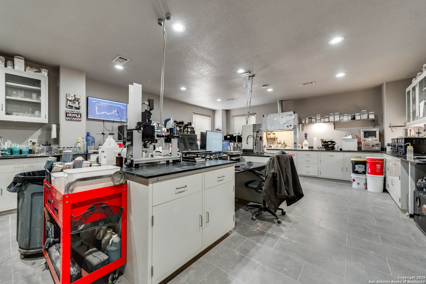 5612 County Road 1226 Midland TX 79706