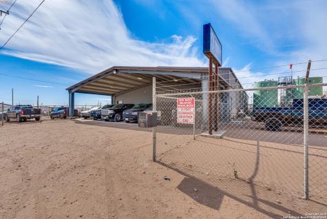 5612 County Road 1226 Midland TX 79706