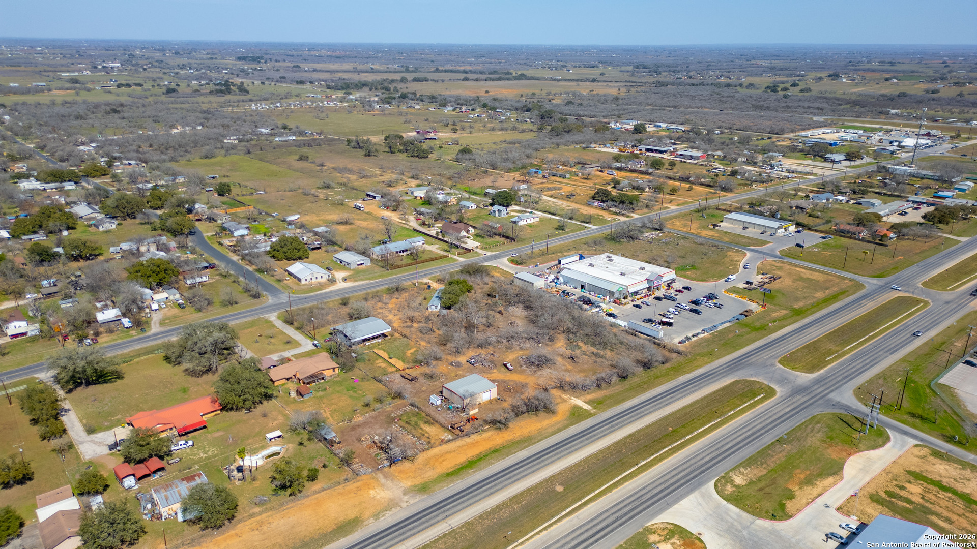 11806 Loop 107 Adkins TX 78101