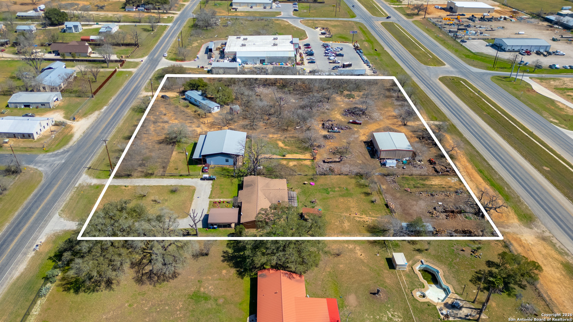 11806 Loop 107 Adkins TX 78101