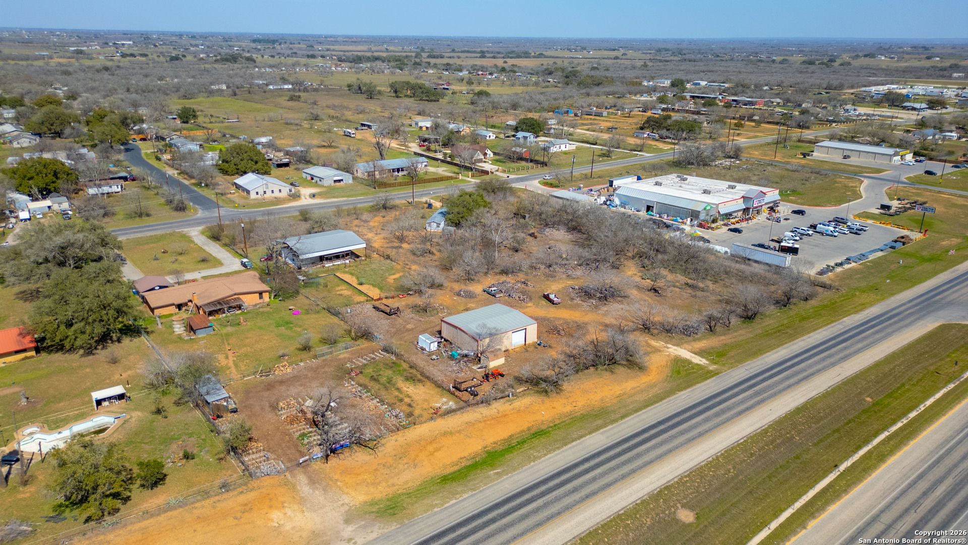 11806 Loop 107 Adkins TX 78101