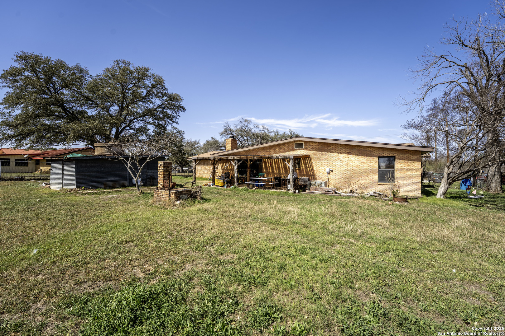 11806 Loop 107 Adkins TX 78101