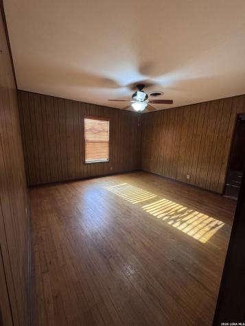 11806 Loop 107 Adkins TX 78101