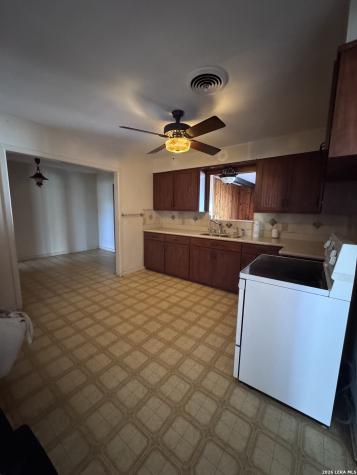 11806 Loop 107 Adkins TX 78101