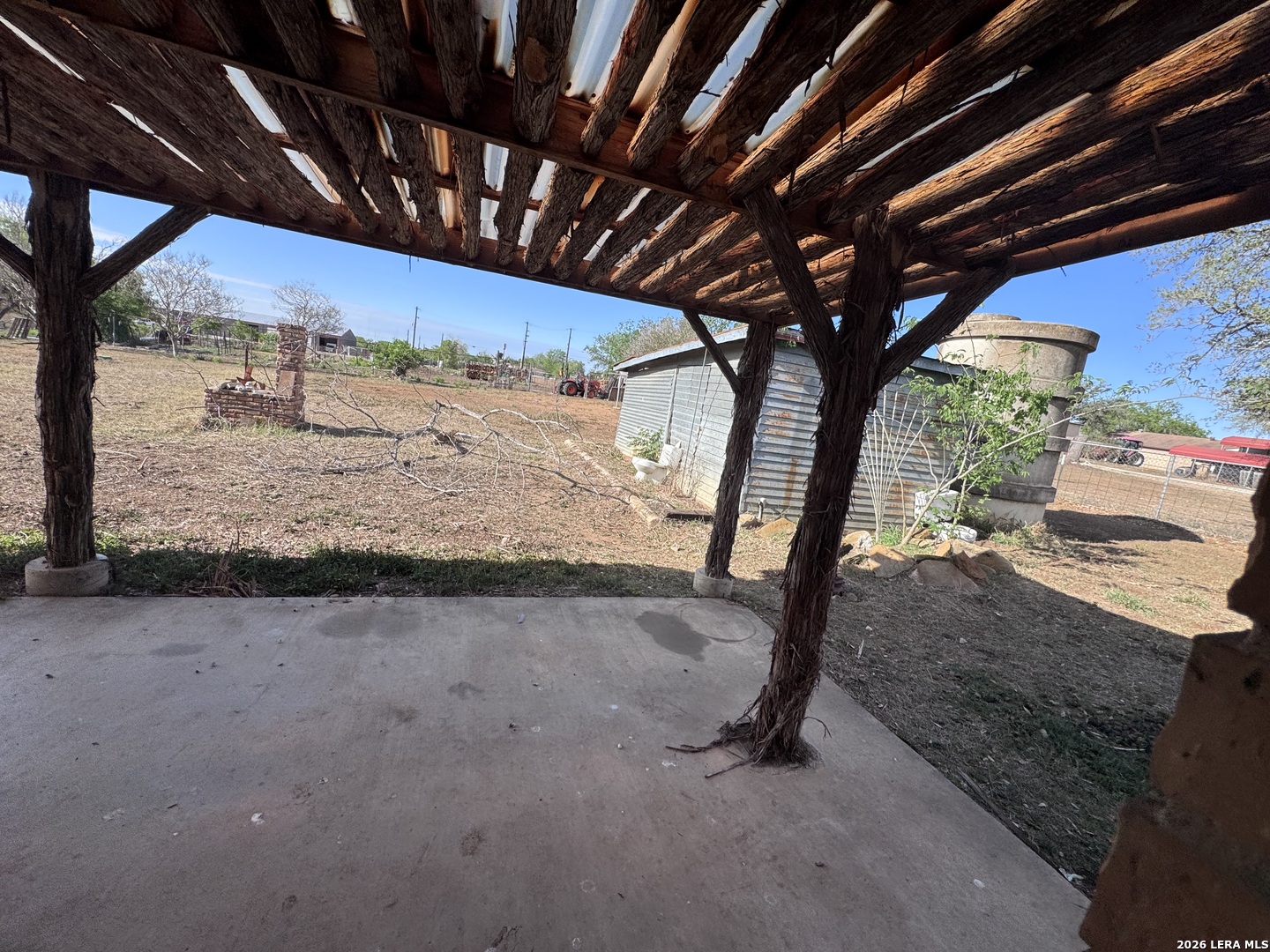 11806 Loop 107 Adkins TX 78101