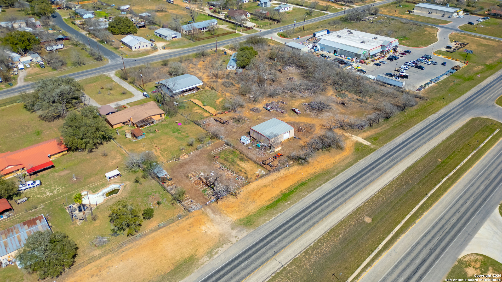 11806 Loop 107 Adkins TX 78101