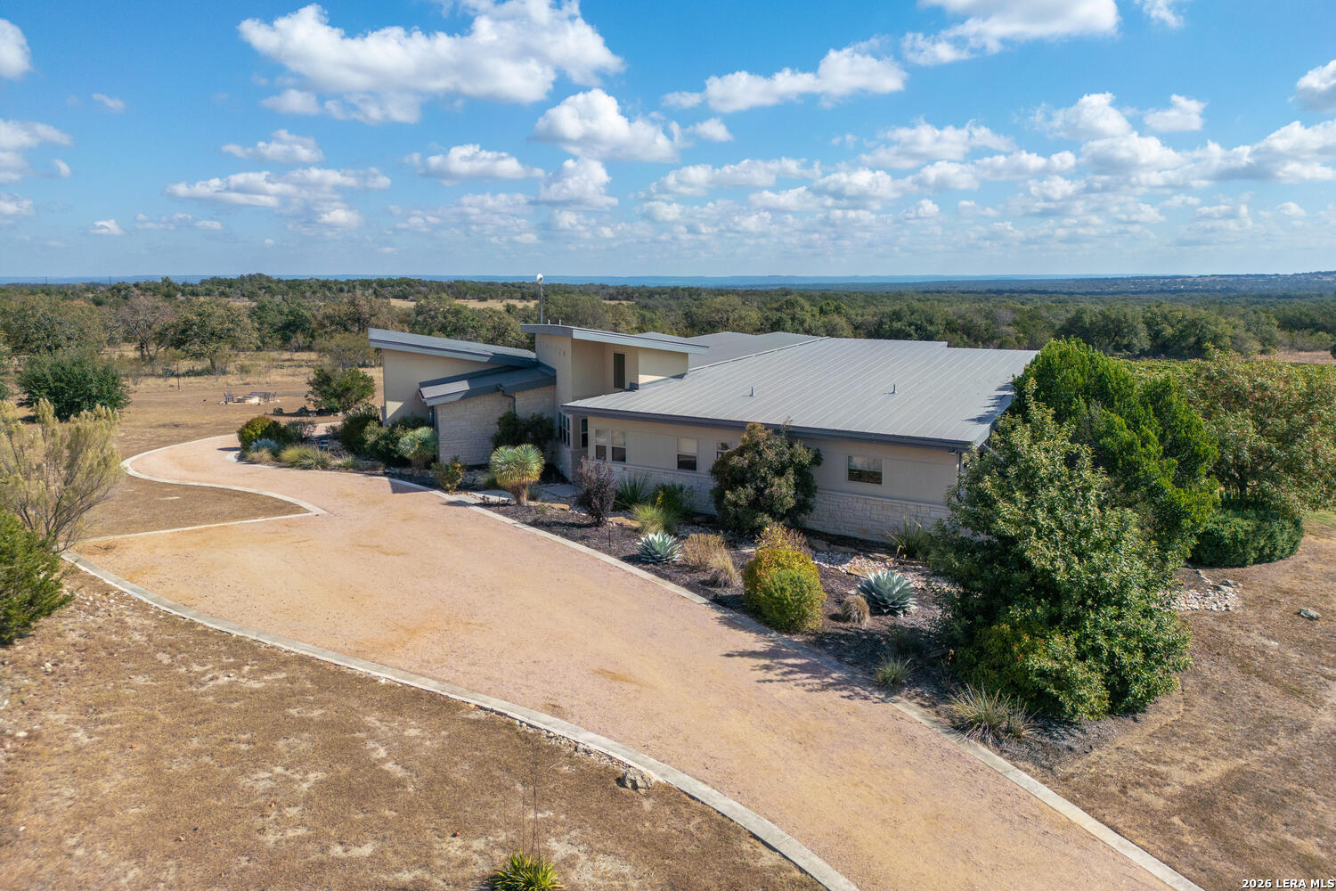1758 Lincoln Smith Road Round Mountain TX 78663