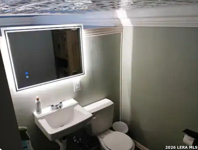 412 N Center Street Sabinal TX 78881