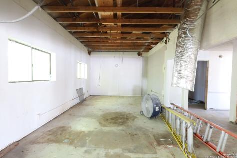 13622 NW Military Highway San Antonio TX 78231