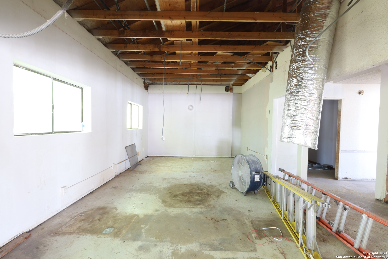 13622 NW Military Highway San Antonio TX 78231