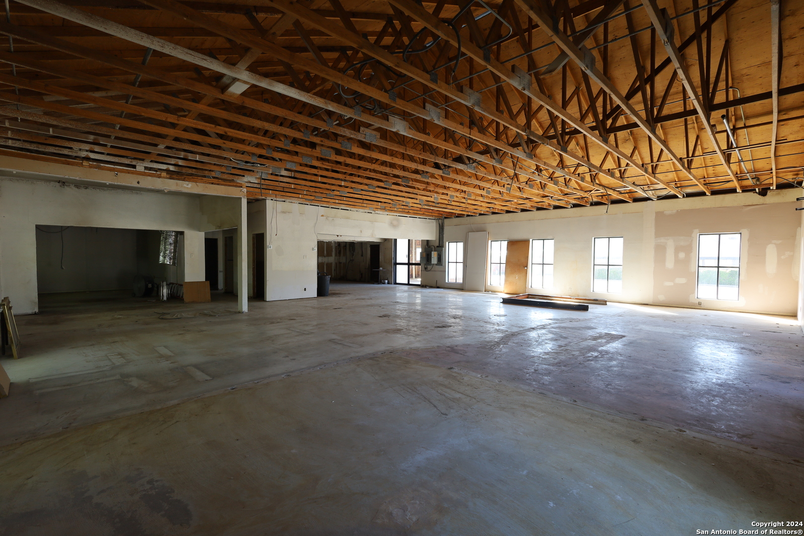 13622 NW Military Highway San Antonio TX 78231