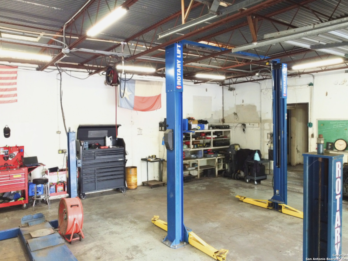 4727 Timco Leon Valley TX 78238