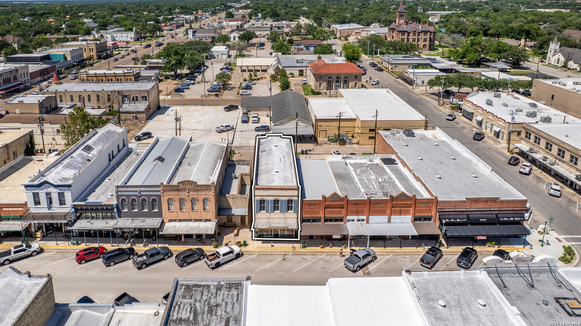 130 E Main Street Cuero TX 77954