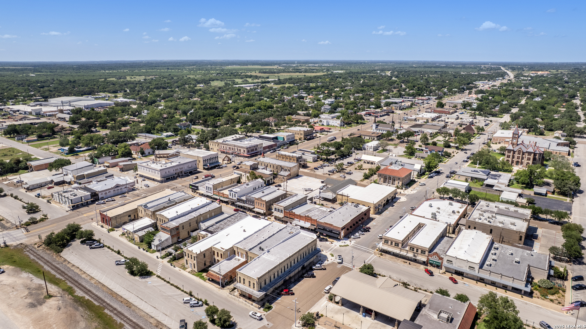 130 E Main Street Cuero TX 77954