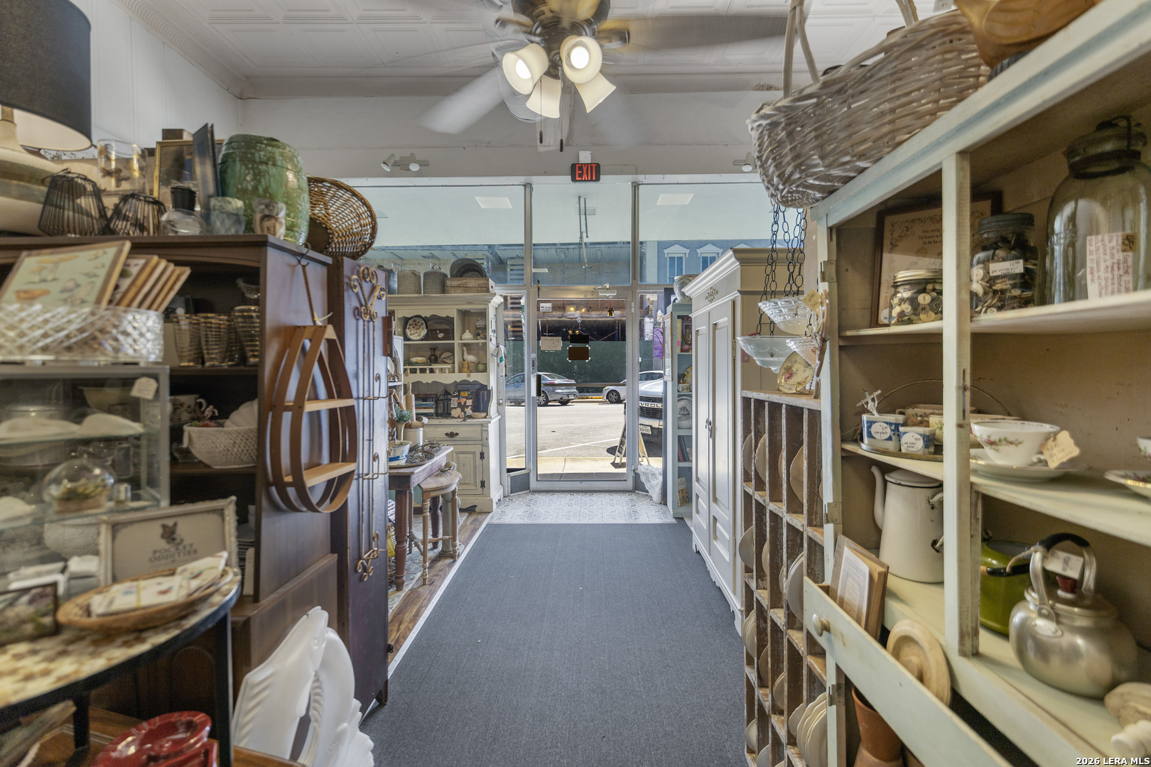 130 E Main Street Cuero TX 77954