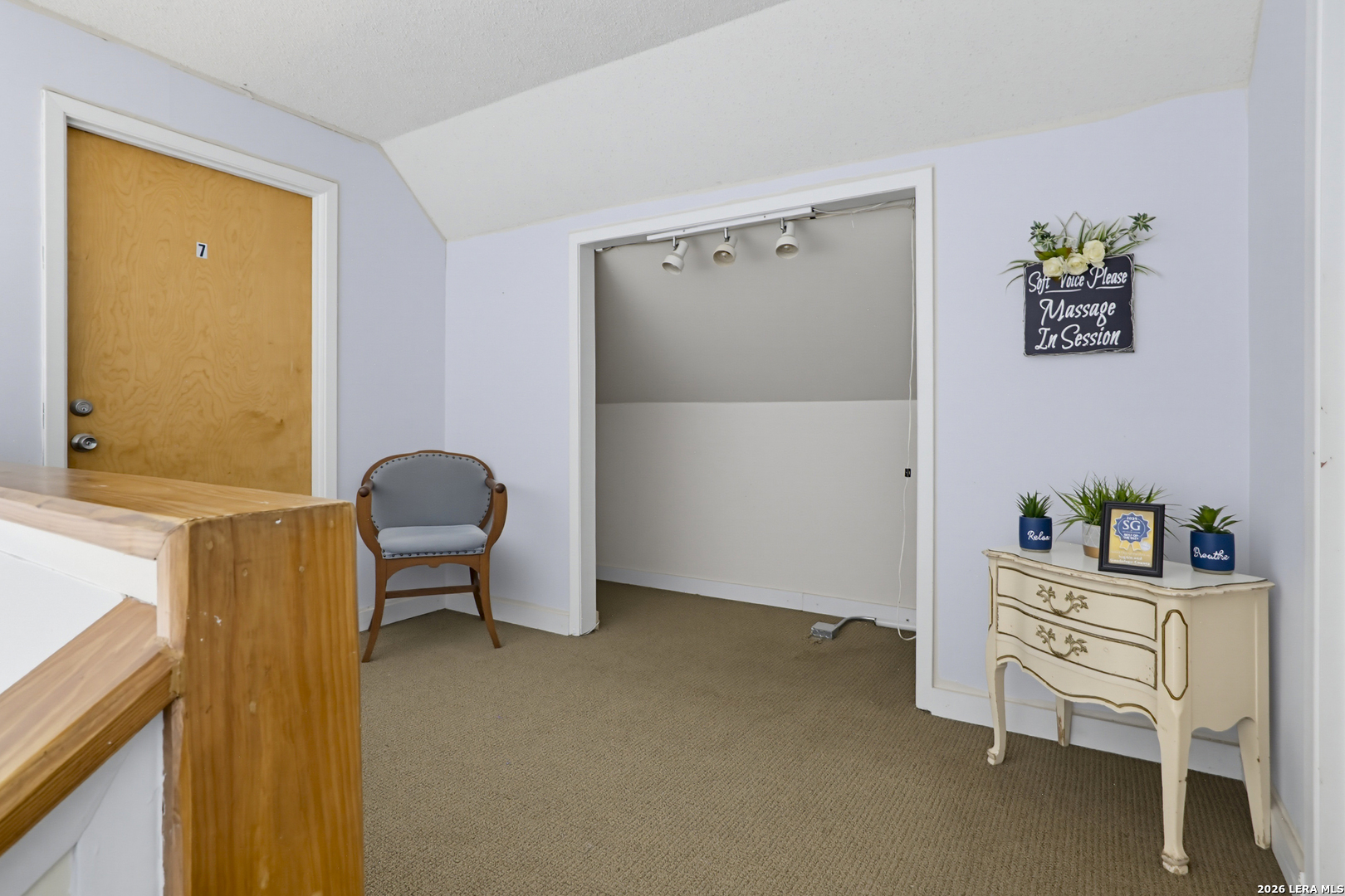 523 E Donegan Seguin TX 78155